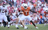 ut_vs_ou-1271_simmons