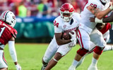 OU running back Xavier Robinson