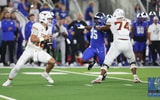 Kentucky LB Steven Soles chases after Texas QB Arch Manning - Dr. Michael Huang, Kentucky Sports Radio
