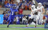 Kentucky RB Seth McGowan breaks free vs. Texas, via Dr. Michael Huang, KSR