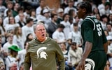 Michigan State's head coach Tom Izzo, left, talks to Coen Carr during the second half in the game against San Jose State on Thursday, Nov. 13, 2025, at the Breslin Center in East Lansing. © Nick King/Lansing State Journal / USA TODAY NETWORK via Imagn Images
