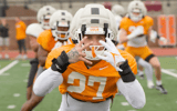 Tennessee Football LB Jadon Perlotte