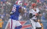 Former Cat Deone Walker stalks Joe Burrow in the Buffalo snow, via Sam Greene:The Enquirer : USA TODAY NETWORK via Imagn Images
