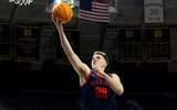 UVa forward Thijs De Ridder