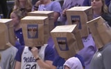 kansas-state-fans-don-paper-bags-on-head-amid-disappointing-season