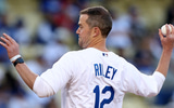 lincoln-riley-throws-out-first-pitch-for-los-angeles-dodgers