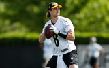 pittsburgh-steelers-wide-receiver-chase-claypool-take-on-rookie-kenny-pickett-quarterback-competition