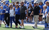 watch-espns-marty-smith-profiles-stoops-family (1)