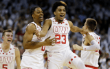 wisconsin-guard-chucky-hepburn-swishes-half-court-buzzer-beater-before-halftime-wake-forest