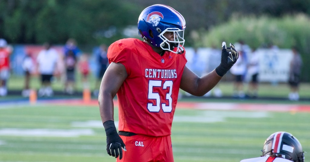 DL Kellan Hall is ranked No. 4 nationally by Rivals — where does Kentucky stand in his recruitment?