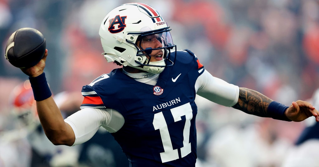 How to watch Tennessee football vs. Auburn on Saturday