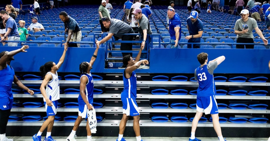 Instead of a Blue-White Game, Kentucky will hold an open practice for fans