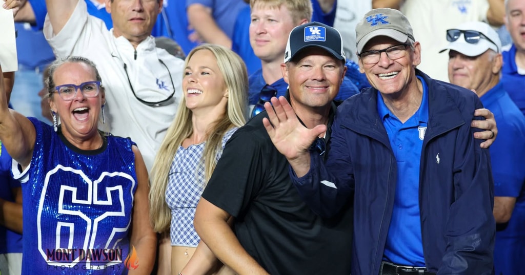 UK Fans of the Day want Bowl Projections after the South Carolina win