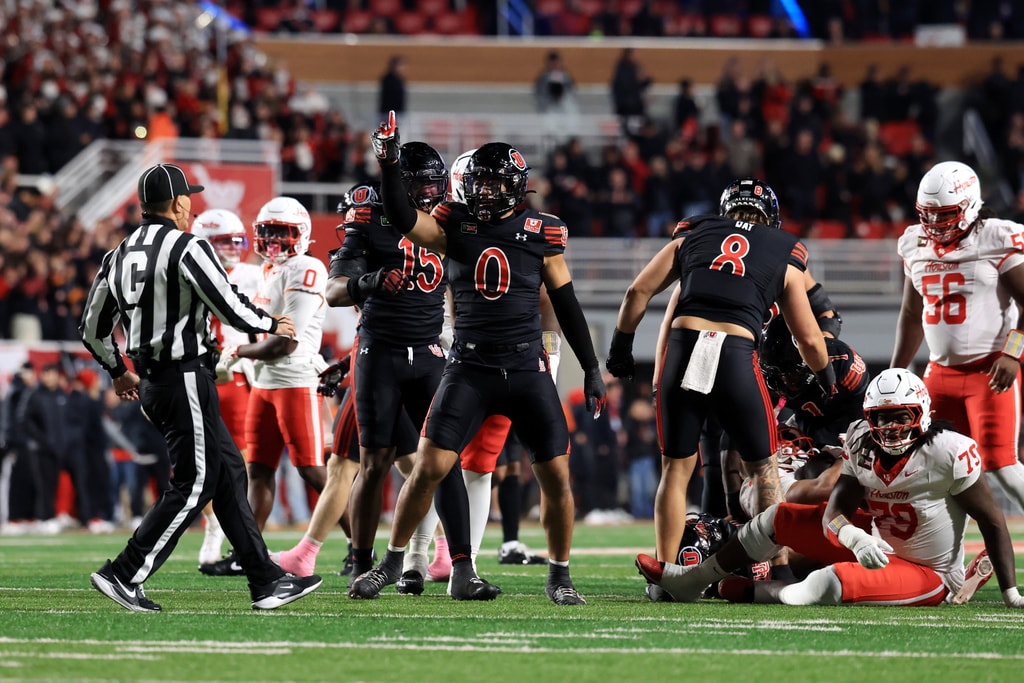 Utah Football Stays Unbeaten, Moves Up In the Polls