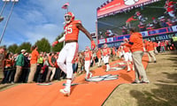 Clemson tight end Jaelyn Lay enters the NCAA transfer portal