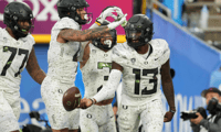 five-bold-predictions-for-oregon-vs-washington