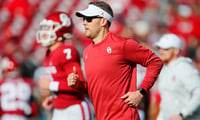 three-assistant-coaches-following-head-coach-lincoln-riley-oklahoma-sooners-usc-trojans-defensive-coordinator-alex-grinch-offensive-coordinator-bill-bedenbaugh-wide-receivers-dennis-simmons-coaching-carousel