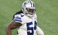 new-york-giants-linebacker-jaylon-smith-participates-dallas-cowboys-victory-formation-landry-shift