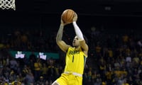 star-baylor-guard-keyonte-george-hits-ridiculous-3-point-buzzer-beater-at-the-half
