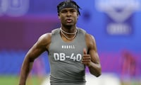 Jordan Battle in the 40-yard dash at the NFL Combine