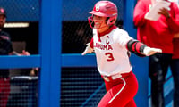 Oklahoma shortstop Grace Lyons