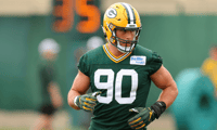 packers-sign-first-round-pick-lukas-van-ness-rookie-contract-iowa