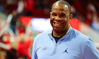 hubert-davis-discusses-elliot-cadeau-decision-to-re-classify-join-2023-class