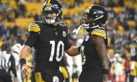 mitch trubisky diontae johnson-steelers