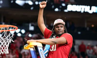 d-j-burns-trolls-duke-fans-during-game-continues-on-social-media