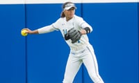 ucla-maya-brady-hypes-up-bus-after-head-coach-kelly-inouye-perez-800-career-win