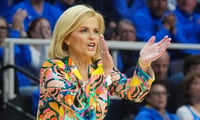 on3.com/kim-mulkey-embraces-lsu-gymnastics-team-at-championship-parade/