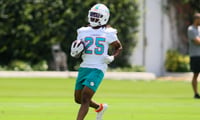 jaylen-wright-scores-first-touchdown-in-nfl-preseason-debut