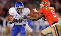 Kentucky ATH Randall Cobb runs against Georgia