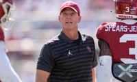 brent-venables-explains-why-oklahoma-promoted-analyst-kevin-johns-interim-quarterbacks-coach