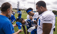Copy of Copy of four-star-julian-phillips-discusses-recruitment-official-visits (12)