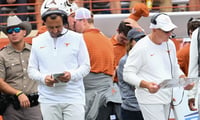ut_vs_san_jose_state-7107_sark