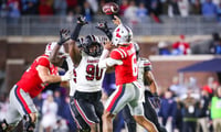 South Carolina's Davonte Miles against Ole Miss (Photo: Katie Dugan | GamecockCentral.com)