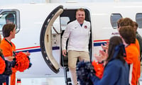 alex-golesh-auburn-football