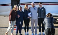South Carolina offensive coordinator Kendal Briles with his family, including his son Jaytn Briles, a class of 2028 receiver. Photo by Katie Dugan | GamecockCentral