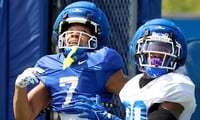 Copy of Copy of four-star-julian-phillips-discusses-recruitment-official-visits (4)