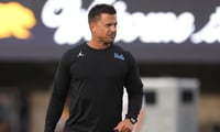 2026-09-08T080149Z_743984325_MT1USATODAY29763002_RTRMADP_3_NCAA-FOOTBALL-UCLA-AT-CALIFORNIA (1)
