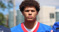 Defensive lineman Cam Toomey