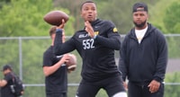 Quarterback Justin Dixon
