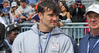 Linebacker recruit Reston Lehman