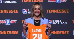 Kim Caldwell, Tennessee basketball coach