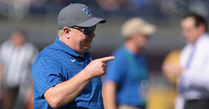 mark-stoops-kentucky-announce-addition-texas-state-defensive-back-zion-childress-safety-transfer
