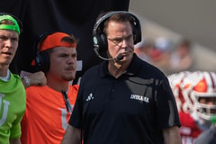 Curt Cignetti snaps at Indiana fans about new expectations: ‘Don’t b**** about a 38-0 win’