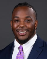 Avery Jones photo