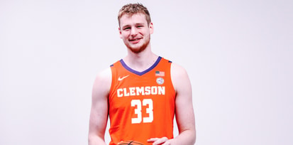 clemson-forward-bas-leyte-ruled-out-of-florida-state-game-in-second-half-with-shoulder-injury