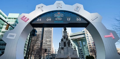The NFL Draft countdown clock in Campus Martius in Detroit. (Mandi Wright / USA TODAY NETWORK)